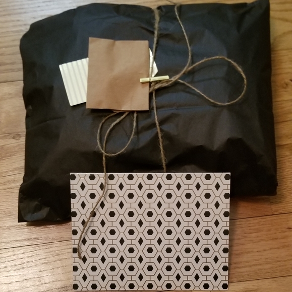 🖤🖤🖤🖤 - Picture 2 of 2